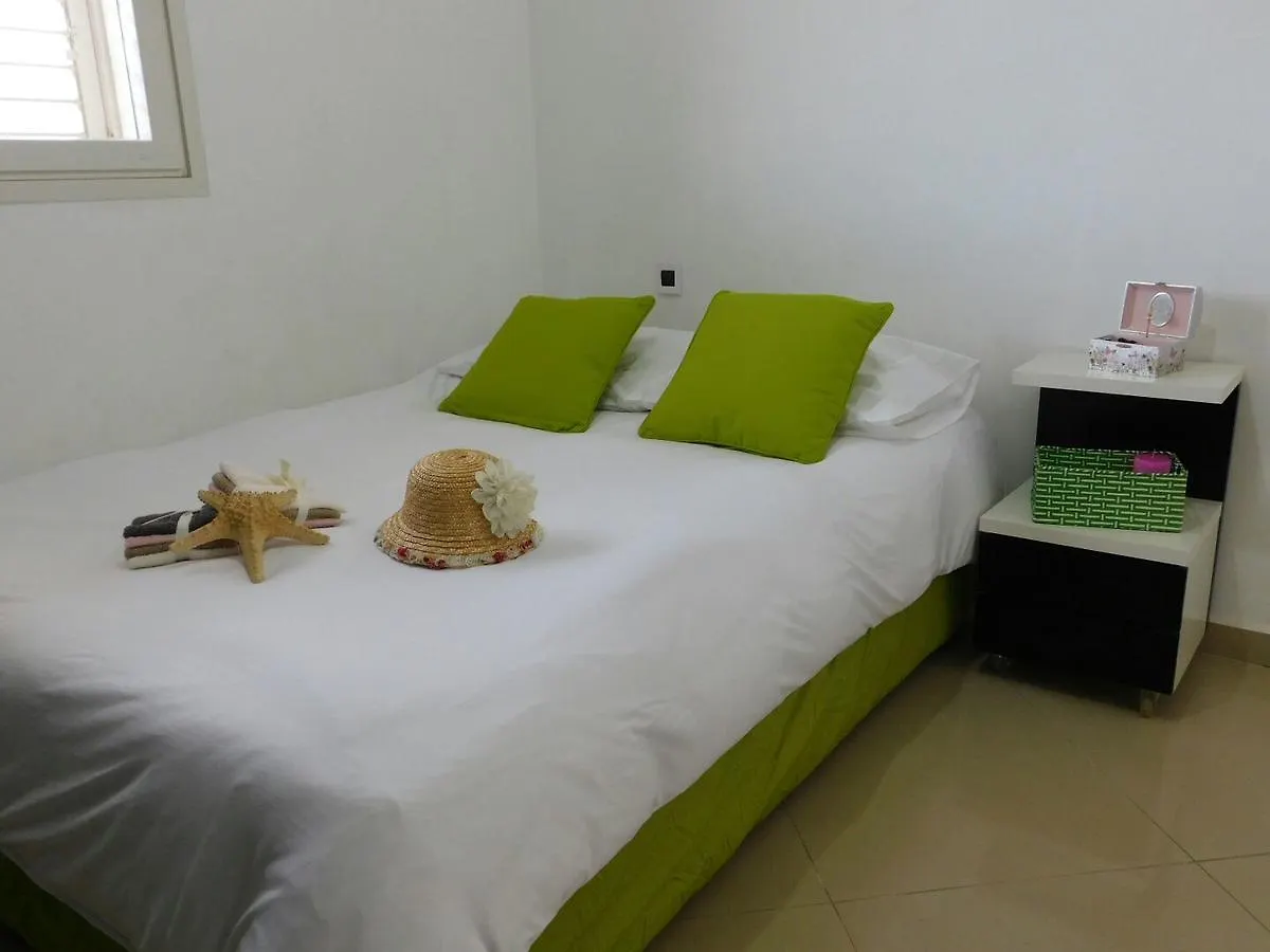 La Palmeraie Jacuzzi Apartment
